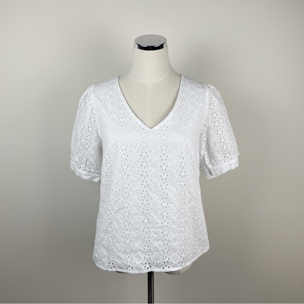 Draper James White Eyelet Short Sleeve V Neck Blouse Top Women Size XS